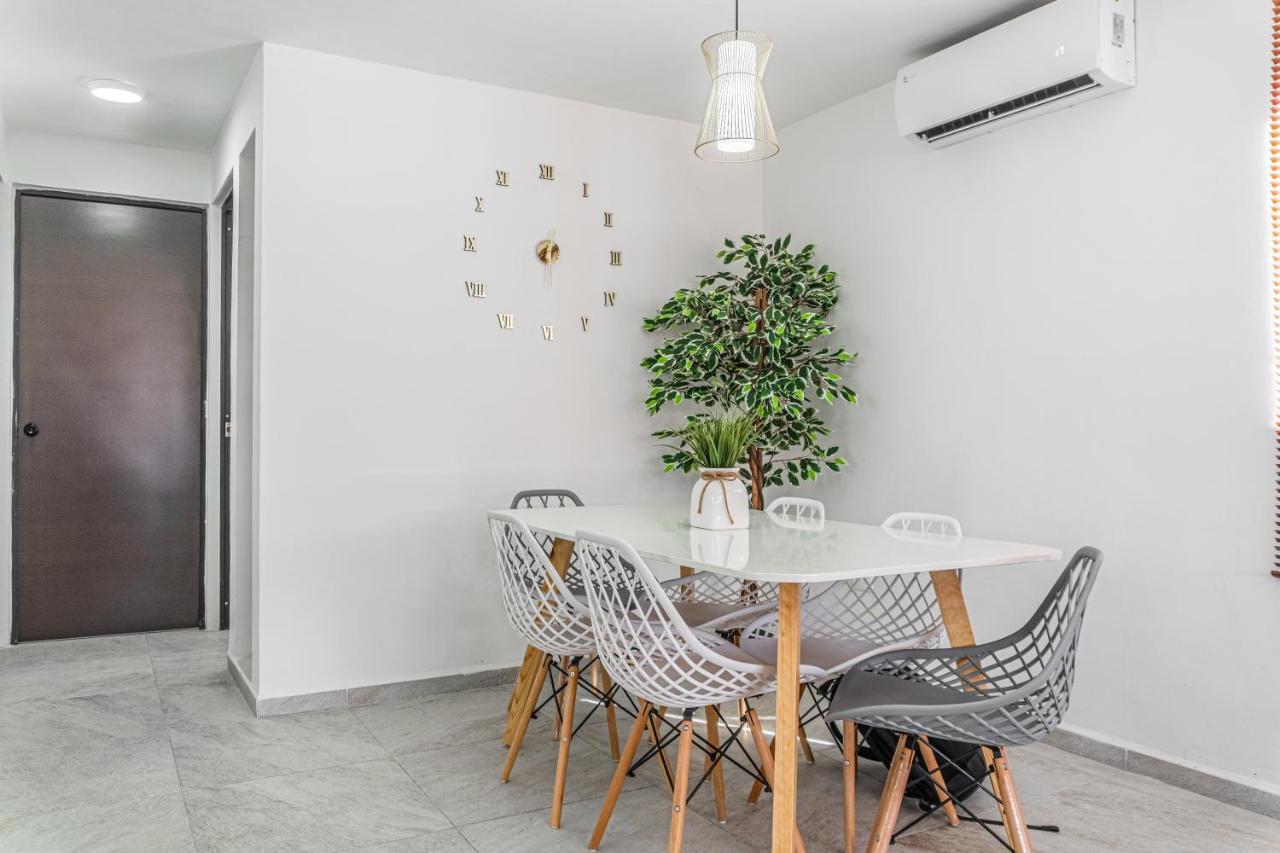 Pako Stays - Luxurious & Spacious 2 Bedroom Apartments Close To The Beach, Free Wi-Fi, Ideal Location In Downtown Cancun Centro Eksteriør bilde