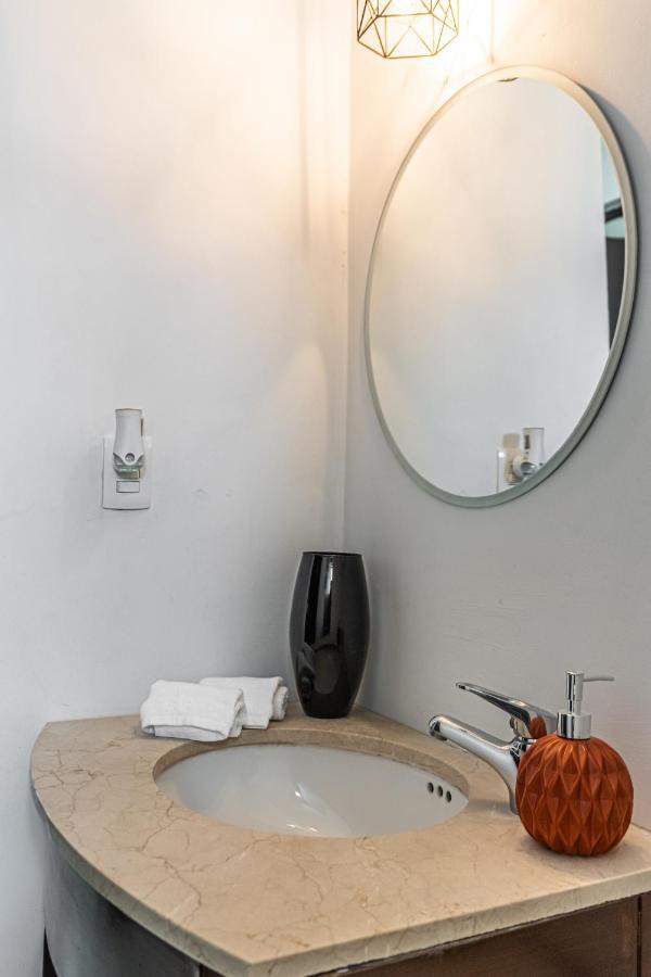 Pako Stays - Luxurious & Spacious 2 Bedroom Apartments Close To The Beach, Free Wi-Fi, Ideal Location In Downtown Cancun Centro Eksteriør bilde