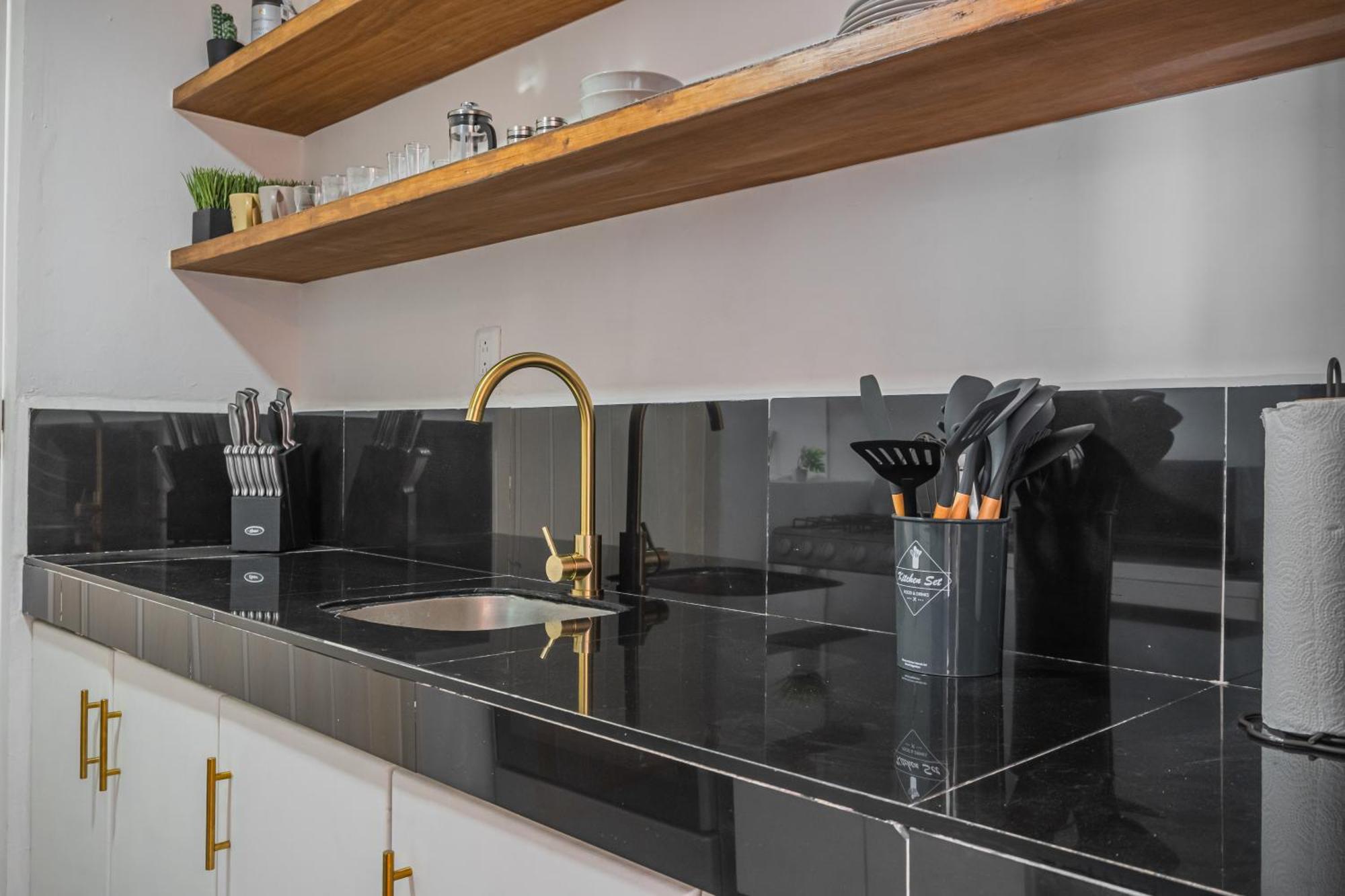Pako Stays - Luxurious & Spacious 2 Bedroom Apartments Close To The Beach, Free Wi-Fi, Ideal Location In Downtown Cancun Centro Eksteriør bilde